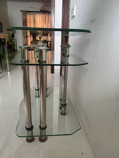 Strong Glass Table 7