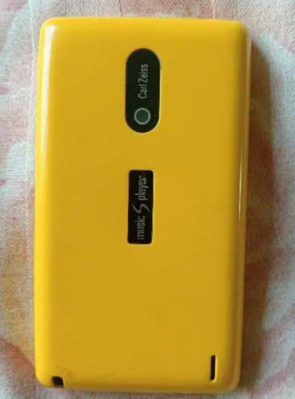 Nokia 520 1