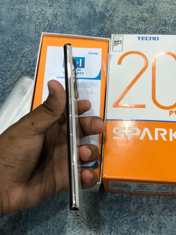 Tecno spark, 20 pro plus 1