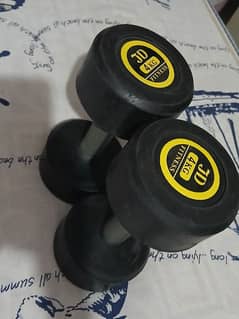 4KG DUMBBELS 0