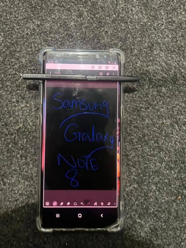 Samsung Galaxy Note 8 with charger and original spen 5