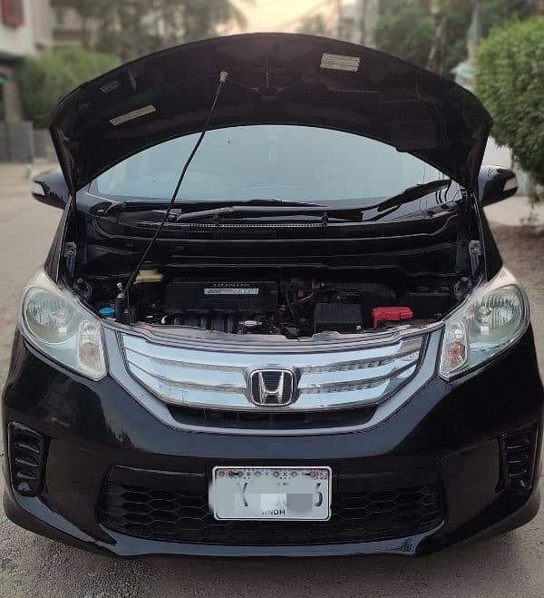 Honda Freed 2012 7