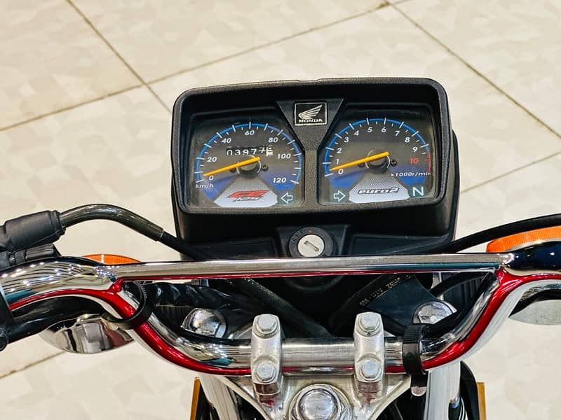 Honda CG125 Special Edition 2019 4