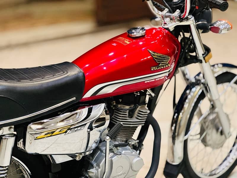 Honda CG125 Special Edition 2019 5