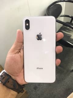 iphone xsmax non pta fu 64gb 10/10 condition