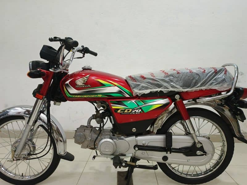 Honda CD 70 2022 Model 8