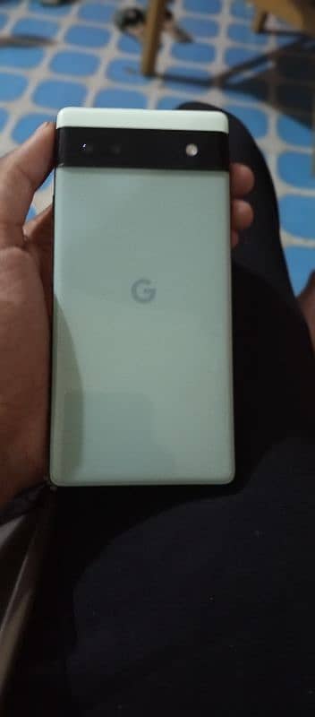 Google pixel 6a 10/10 waterpack 1