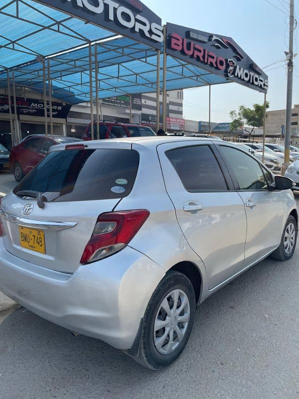 Toyota Vitz 2015/2018 5