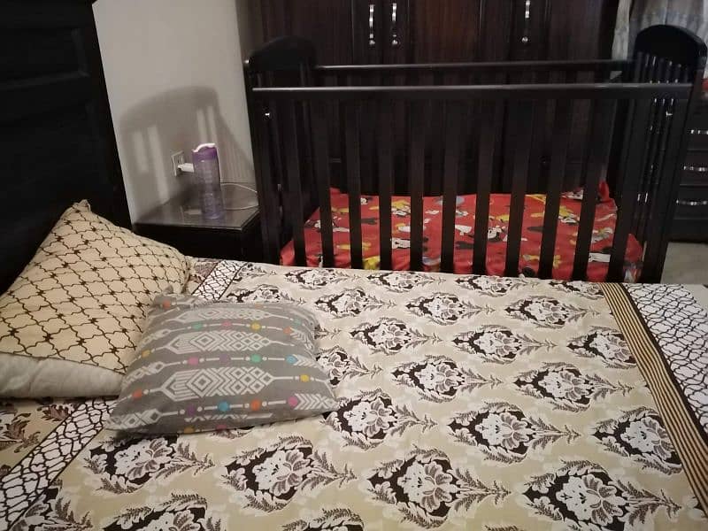 Kids Cot cum Bed with free Mattress and Bumper 4