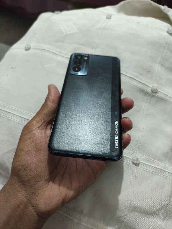 TECNO CAMON 18P 8+8/128 with box and charger 4