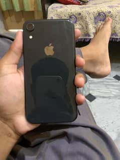 iPhone XR 0