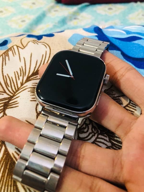 Watch 9 max with box and charger zero condition 3