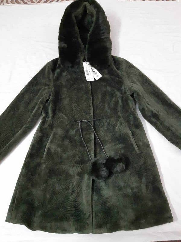 Branded Tagged New Woollen Coat. 1