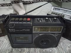 Sanyo Model M2422 Radio Vintage collectable