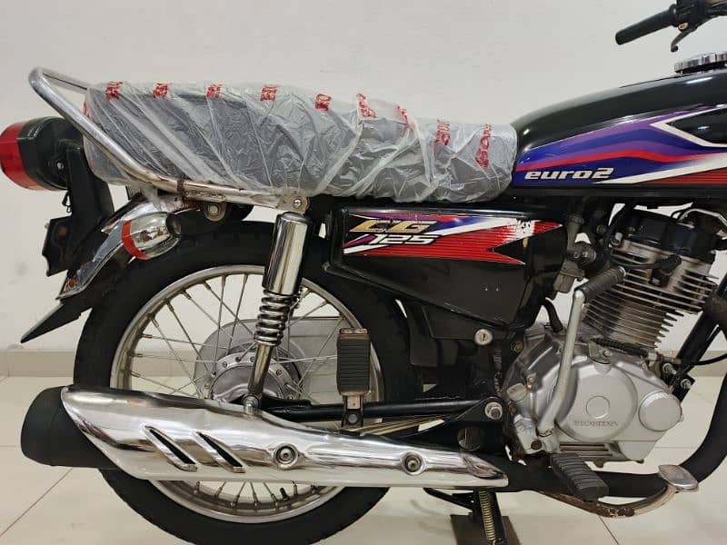 Honda CG 125 2017 Model 2