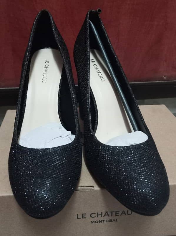 Branded Le Chateau Black Glittery Heels Size 8.5 1