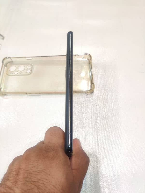 Oneplus 9pro 8/128 official Pta 8