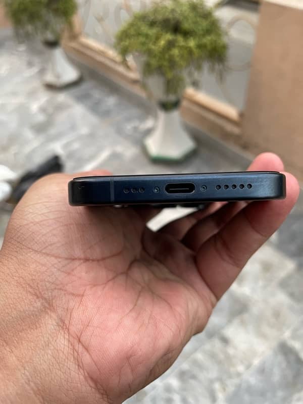 Iphone 15 Pro FU 128Gb 3