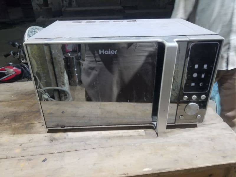 Haier Microwave for sale in working condition 1