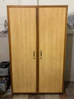 I am selling my wardrobe in good condition