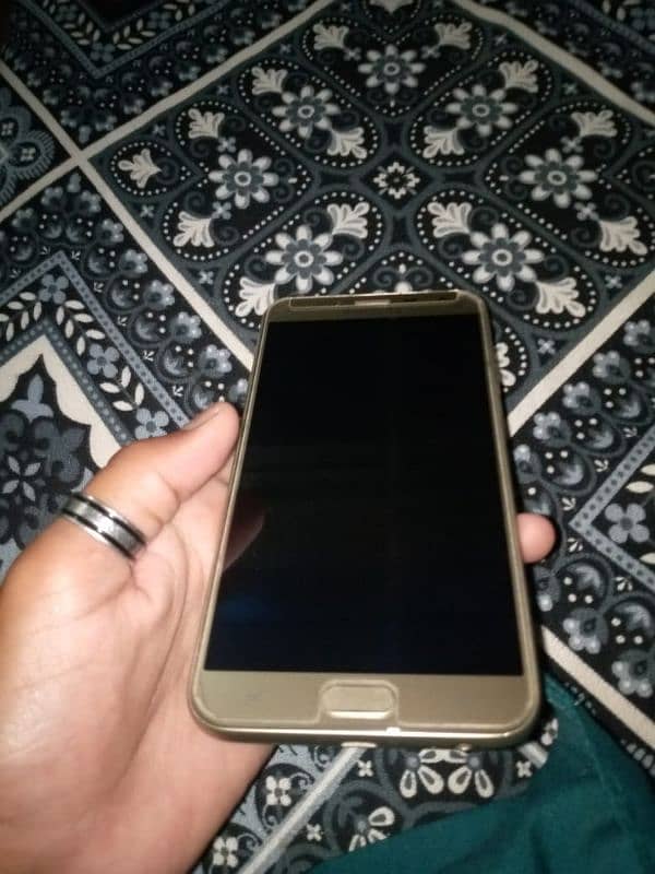 SAMSUNG GALAXY J4 FOR SALE 0