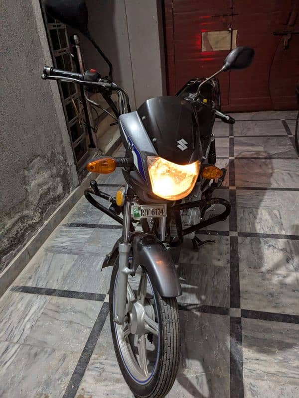 Suzuki GD 110s (Grey color) in good condition for sale 2