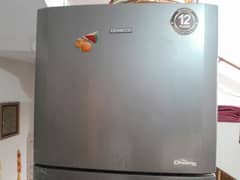 i am selling Kenwood refrigerator