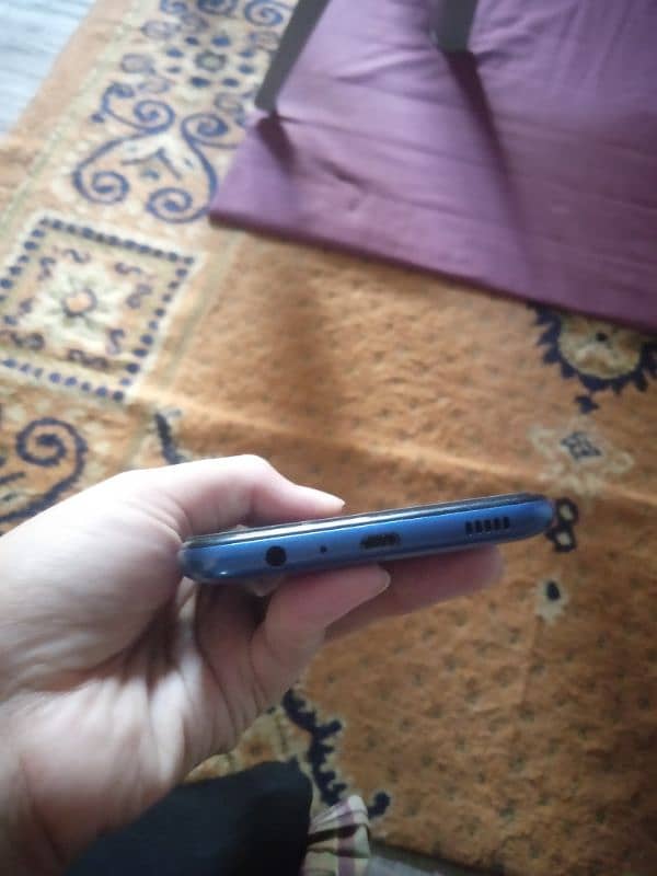 Galaxy A03 In New condition 4