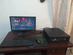 HP AMD PRO A12 8870 R7 & ACER 19 INCHES LED