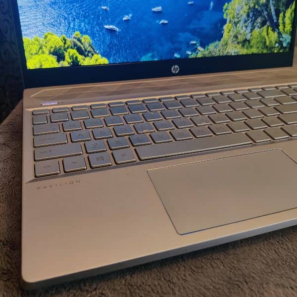 HP pavilion 15 4