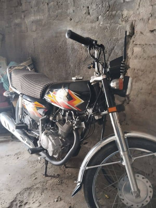 Honda 125 unregistered 4