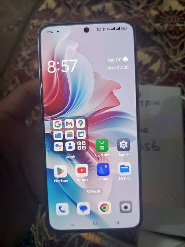 Oppo Reno 11F 8/256Gb with 10.5 Months Warranty 9