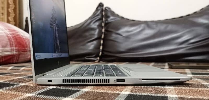 HP Elitebook 1