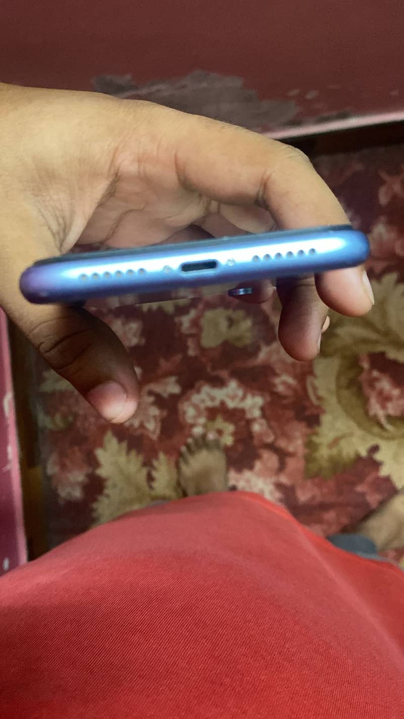 Iphone Xr 64gb non pta fresh condition 5