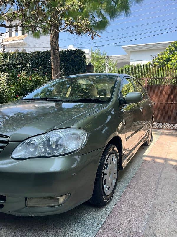 Toyota Corolla XE 2002 1