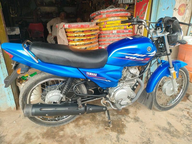 YB 125 Z 2