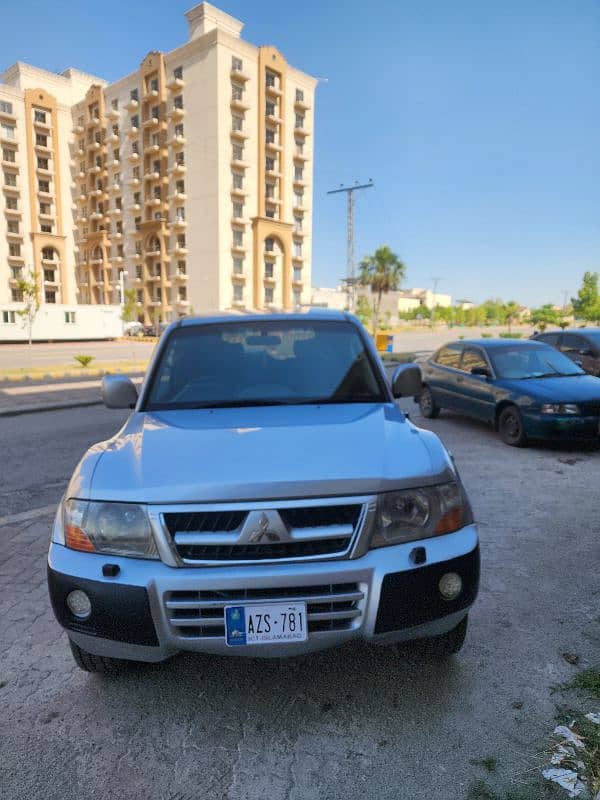 Mitsubishi Pajero 2005 19