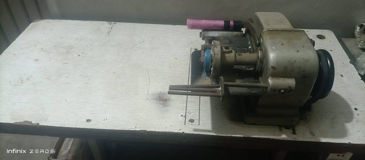 Flat lock over lock and tap cutter Machine for sale 3