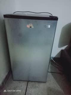 haier mini fridge