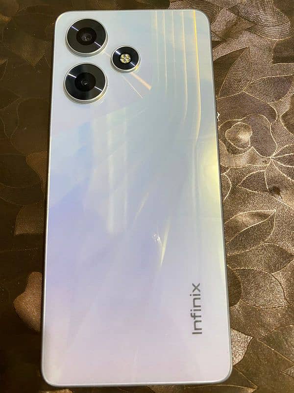 Infinix hot 30 8/128 4