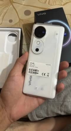 Vivo V40 5g