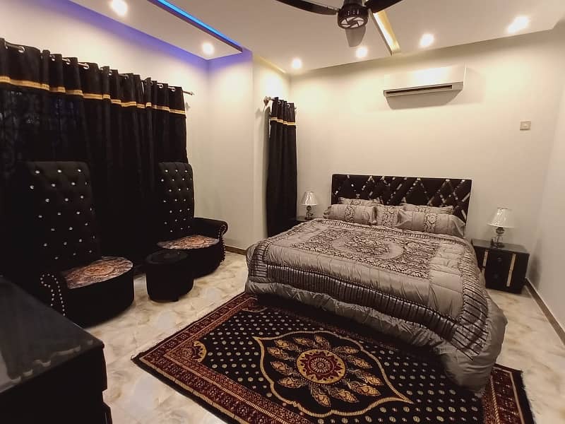 10 Marla House For Rent Is Available In Bahria Town Phase 8 25