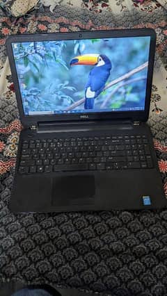 Gaming Laptop 1GB Gpu 15"6 inch display