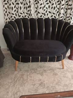 5 seater sofa set condition 10/10 new sofa