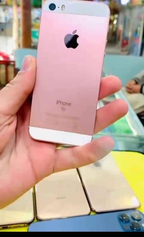 I phone 5s pta approved 64gb 0322,7573476 Whatsapp 0