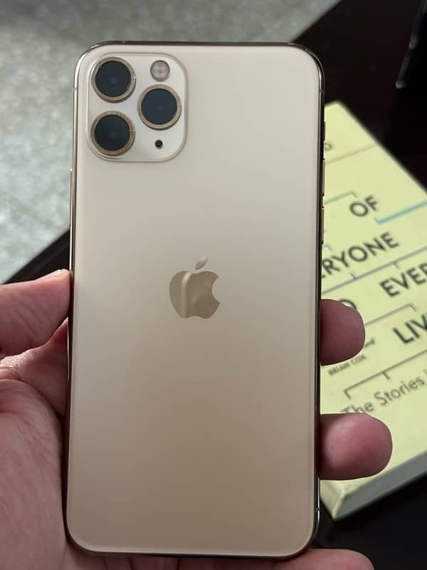 iPhone 11 Pro, 256gb, PTA approved, (not a single scratch) 0