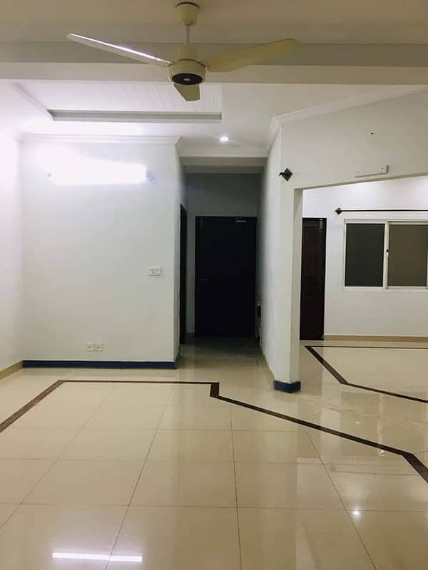 2 Bedroom Unfurnished Apartment Available For Rent 0