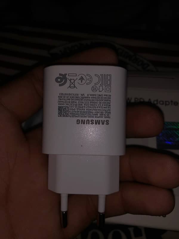 SAMSUNG ORIGINAL 25watt CHARGER 3