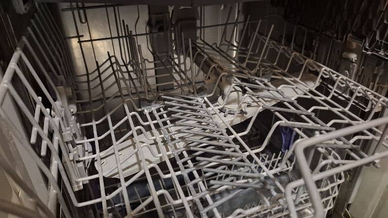 dish washer 5