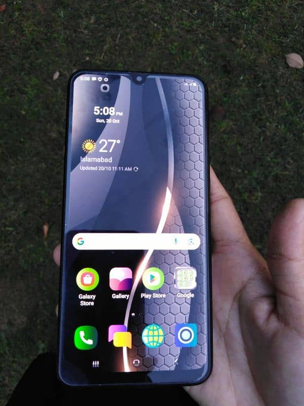 Samsung Galaxy A30s 1